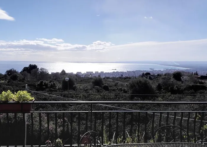 Lucrezia Garden Catania